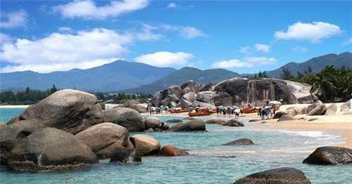 十里蓝山是哪个省的旅游景点