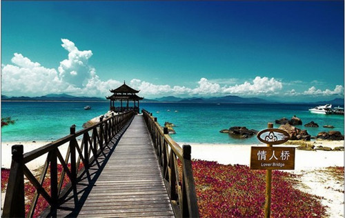 威海华夏城景区在哪，威海华夏城景区门票