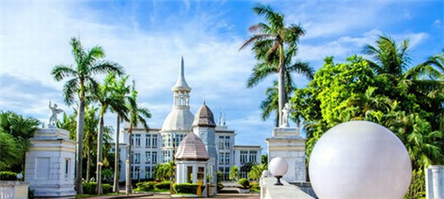 曲兰镇夫子湖旅游攻略