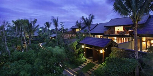 松鼠旅游电话专营店